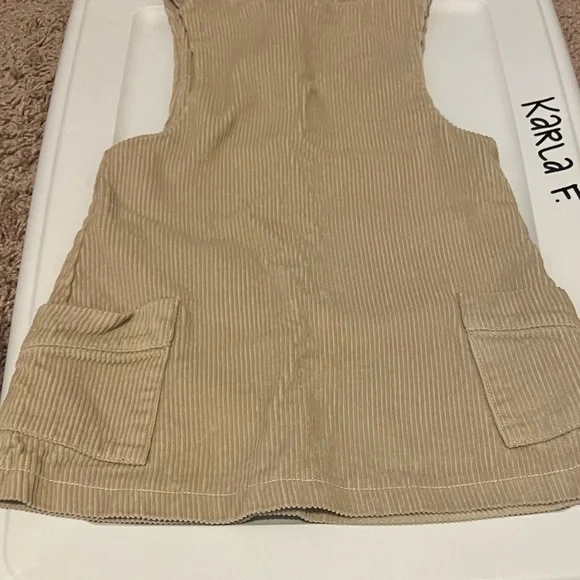 Corduroy 2T - Picture 2 of 4